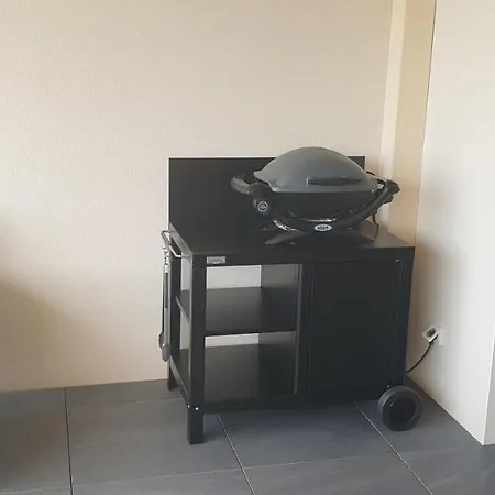 Neuf T2 Centre De * Porticcio (Corsica)