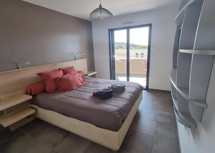 Apartment Neuf T2 Centre De