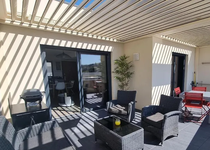 Neuf T2 Centre De * Porticcio (Corsica)