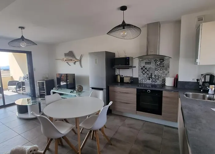 Neuf T2 Centre De * Porticcio (Corsica)